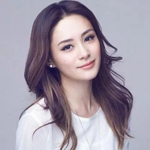 吃瓜娱乐圈女明星,揭秘吃瓜女明星们的幕后故事