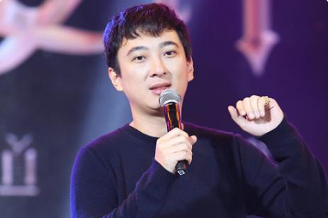 娱乐圈吃瓜解说一口气看完,一网打尽明星八卦，速览娱乐圈风云变幻