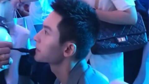 关于娱乐圈吃瓜的文案,揭秘明星幕后故事与八卦风云