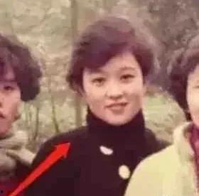 娱乐圈吃瓜王座女明星